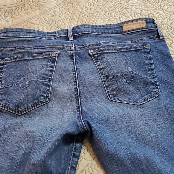 Jeans - Picture 3 of 6